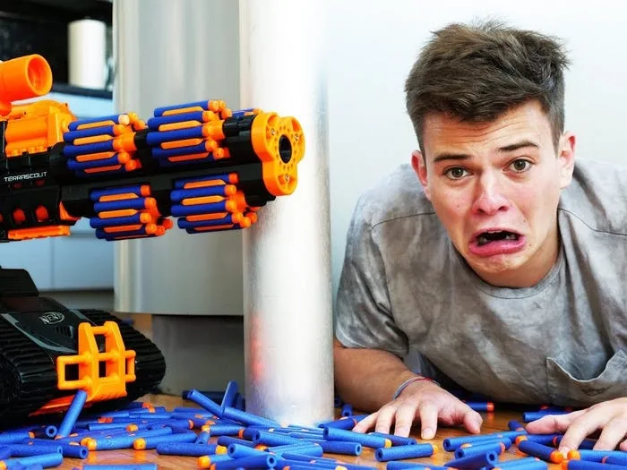 Un creador de Video nos explica como ganar dinero con youtube (ganó U$97000 en ingresos por publicidad con un video) 4 Cómo ganar dinero con youtube